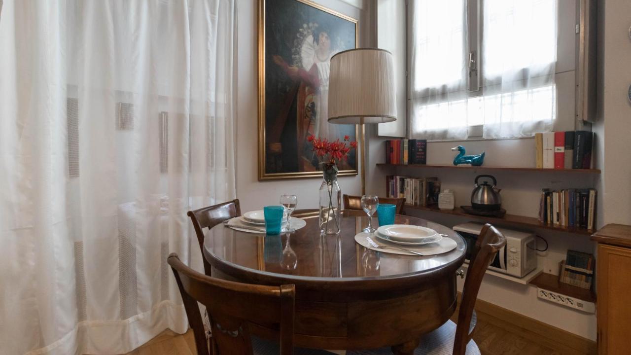 Italianway - Santa Maria Fulcorina 11 Apartment Milan Luaran gambar